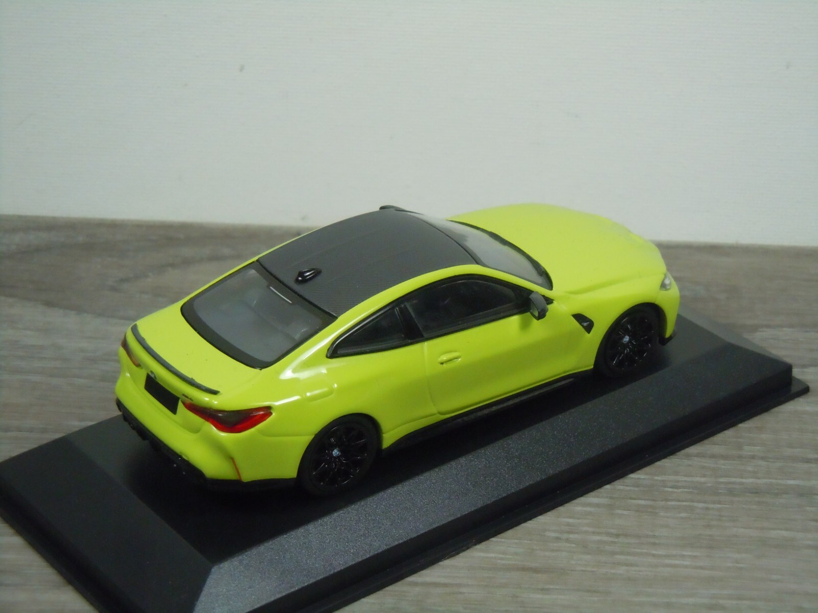 Picture 5 of 8