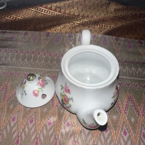 Vintage Royal Crest Floral Pattern Teapot - Foto 5 di 8