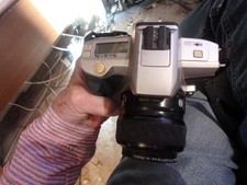 4C- vintage  PETRI FT EE 35mm camera w/ CC petri 1:1.8 55mm lens  200299