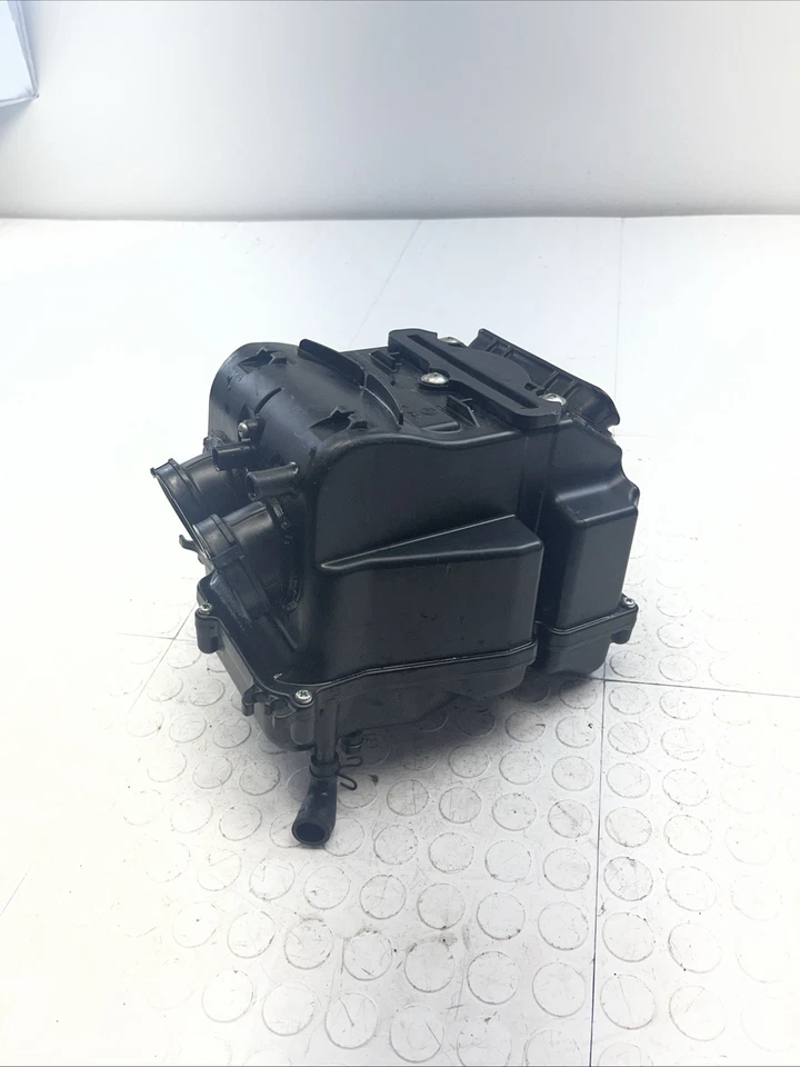 Carcasa de admisión de aire Kawasaki Versys-X 300 KLE300 2017-2022 caja de aire OEM Foto 4 de 4