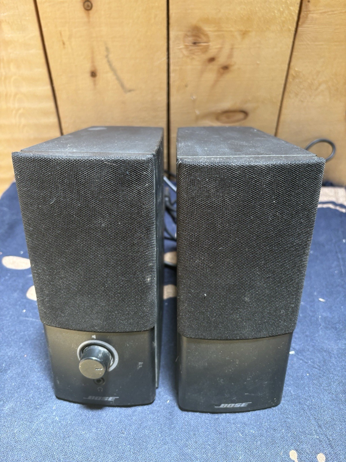 Bose Companion 2 Series III Multimedia Computer PC Laptop  Speakers