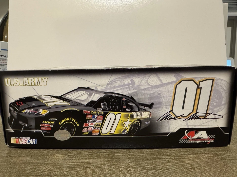 1:24 Acción 2007 #01 Ejército de Estados Unidos Impala SS MARK MARTIN CUNA RARA GM distribuidores 1/996 nueva en caja Foto 2 de 4