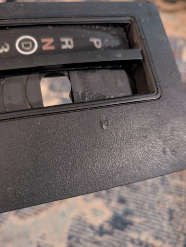 87-96 Jeep Cherokee XJ Automatic Floor Shift Indicator Bezel Trim Auto Shifter - Picture 3 of 7