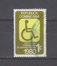 DOMINICAN REP.  :  1980 - USED  - SCOTT #  RA87  EMBLEM  / POSTAL TAX