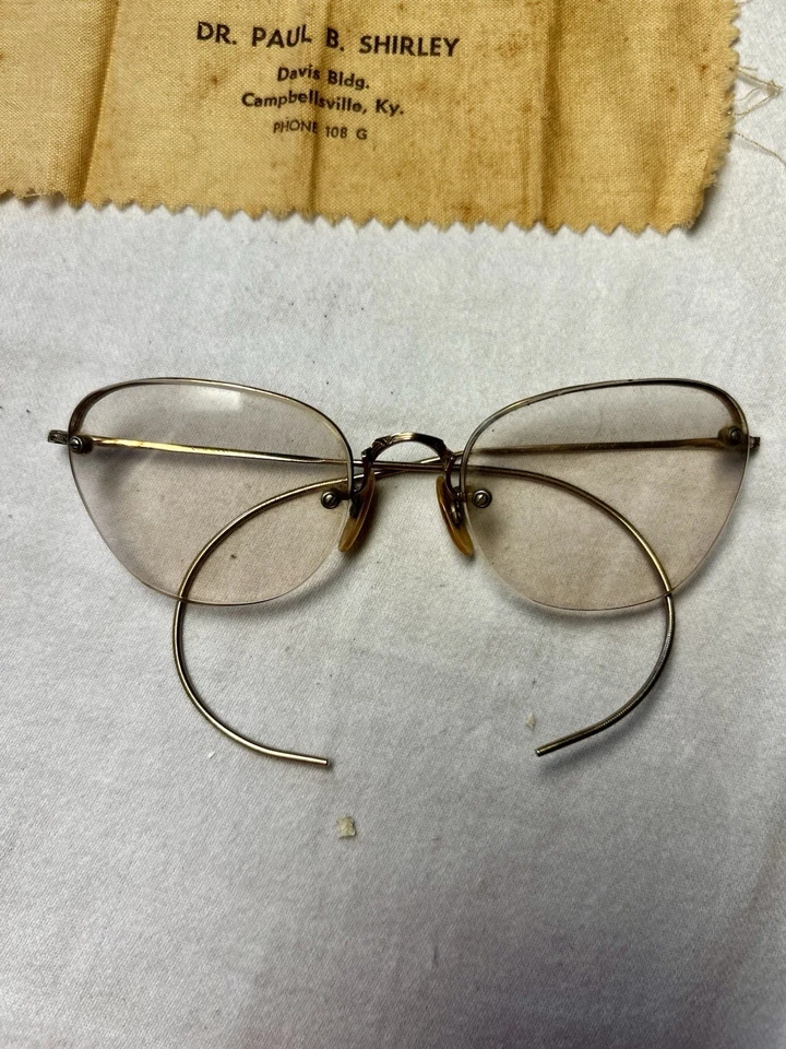 Anteojos antiguos con borde de alambre rellenos de oro de 12K. Con estuche y tela Foto 2 de 4