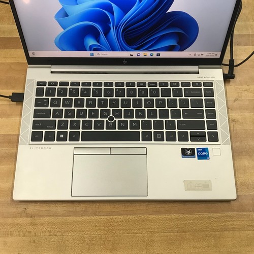 HP EliteBook 840 G8 14" FHD i5-1135G7 2.4GHz 256GB SSD 16GB RAM (Win 11 Pro) - Afbeelding 3 van 11