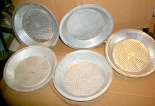 5 Vintage Bakers Square Thin Aluminum Pie Tins/Plates/Pans