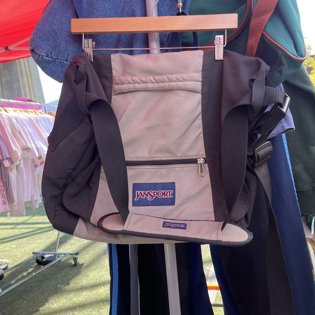 JanSport Two-Tone Messenger Bag in Grey and Black