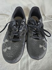 Under Armour Unisex Kick Sprint Racing Track Spikes Black/White/Gray M8.5 W10