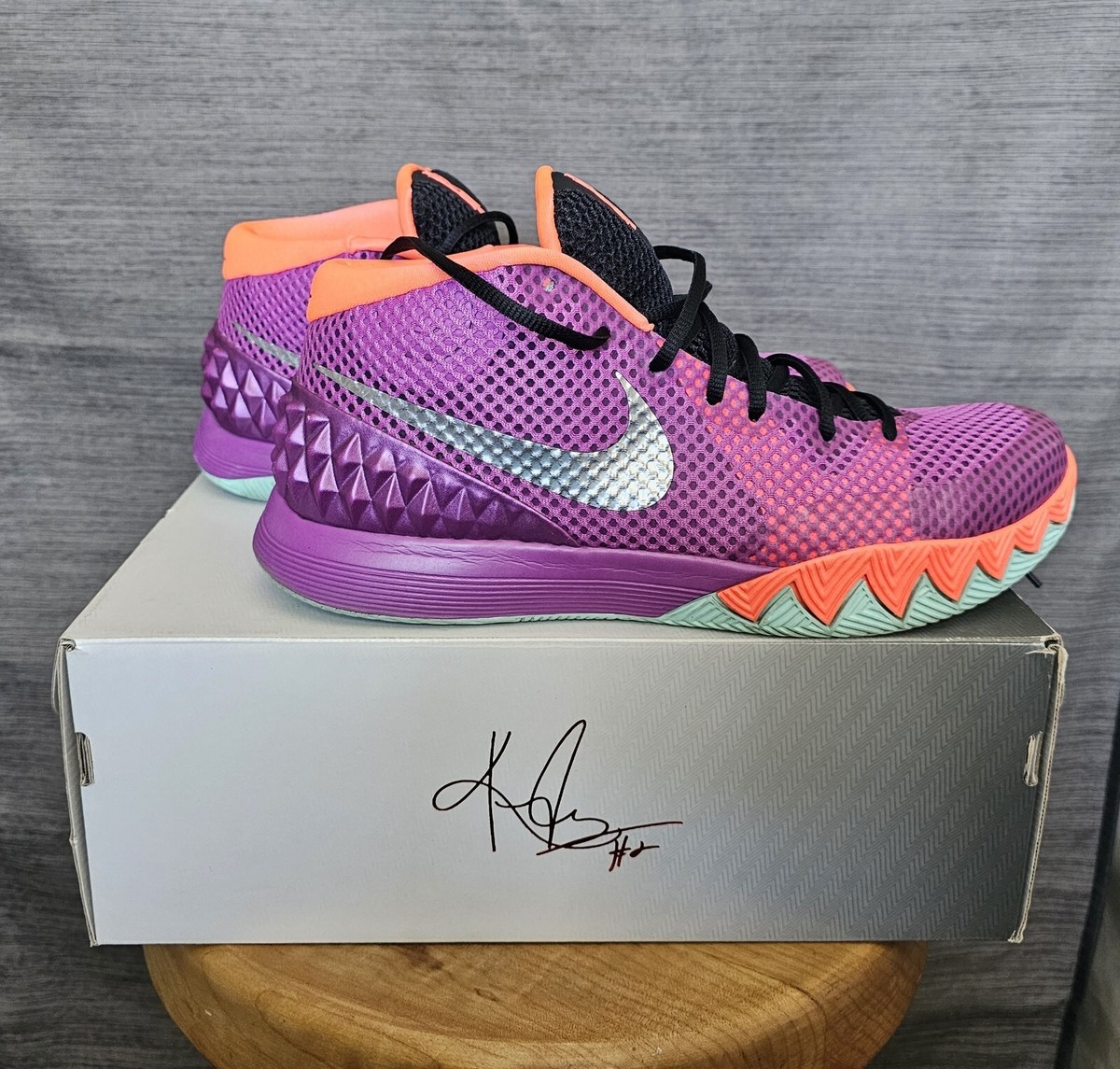 Nike Kyrie 1 バスケットボールシューズ Size 11 - Nike Kyrie 1 Easter 2015 | eBay