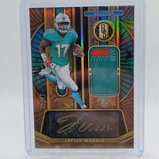 2021 Panini Gold Standard Football Jaylen Waddle Patch Auto /49 RC