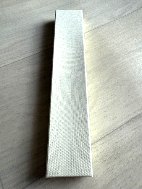 Picture 2 of 4