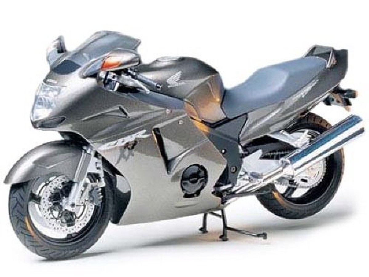 【TAMIYA　ホンダCBR1100XX 2台まとめ売り】 Tamiya TAM14070 HONDA CBR 1100XX 