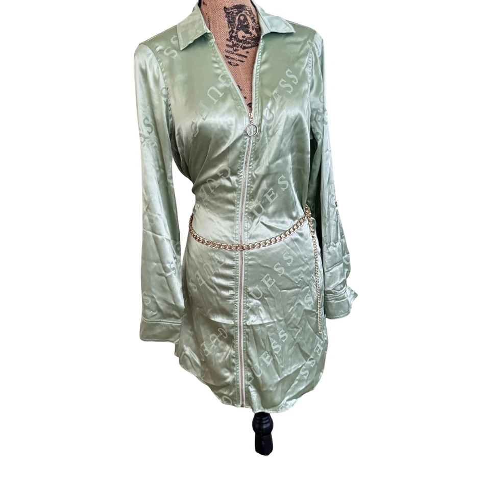 Mini Vestido Guess Verde Claro Sedoso Cremallera Completa Manga Larga Logo Estampado Camisa Vestido Foto 4 de 4