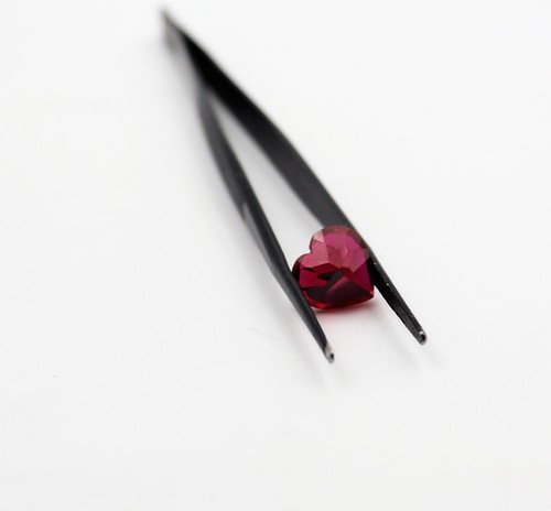 Heart Shape Imitation Ruby AAA Rated Lab Created Synthetic Gemstone 11mm to 18mm - Picture 22 of 24