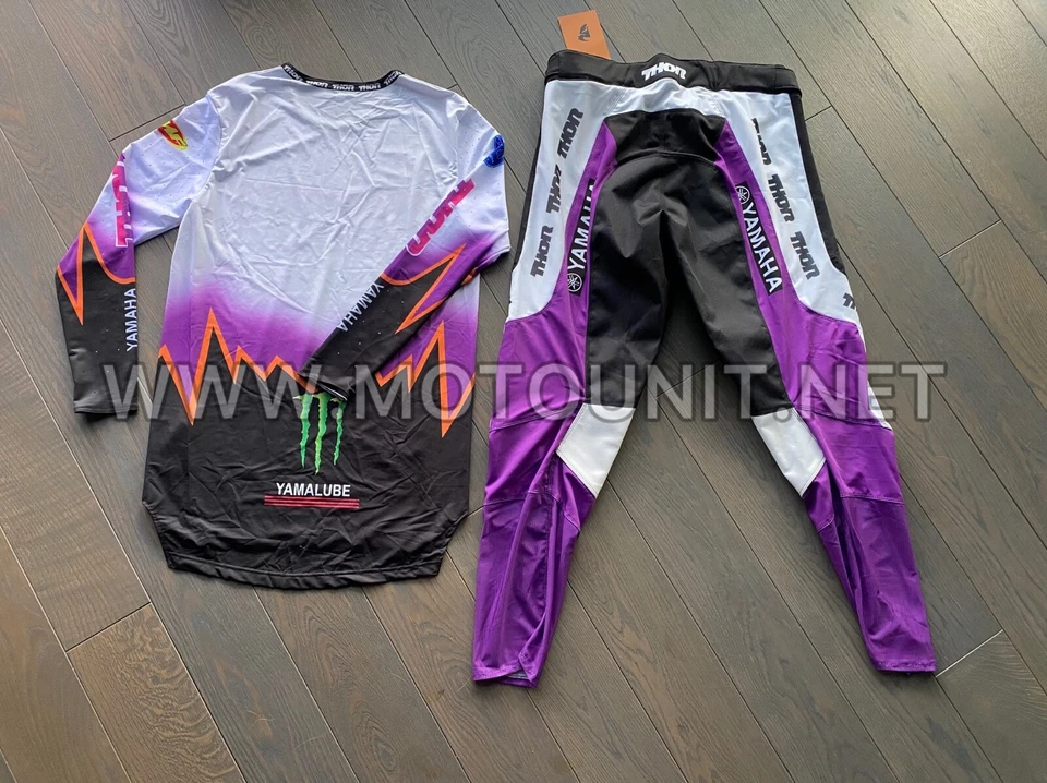 Thor Pulse Yamaha Monster Energy Gear Set 2025 Motocross Jersey Pantalones Kit Combo Foto 2 de 4