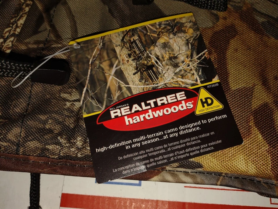 Realtree Hardwoods Camouflage Utility Hunting Belt with John Deere Logo New  - Image 4 of 4