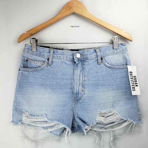 BDG 100% Cotton Girlfriend Hi-Waist Light Blue Denim Cutoff Short NWT$49 [28|29] - Picture 1 of 10