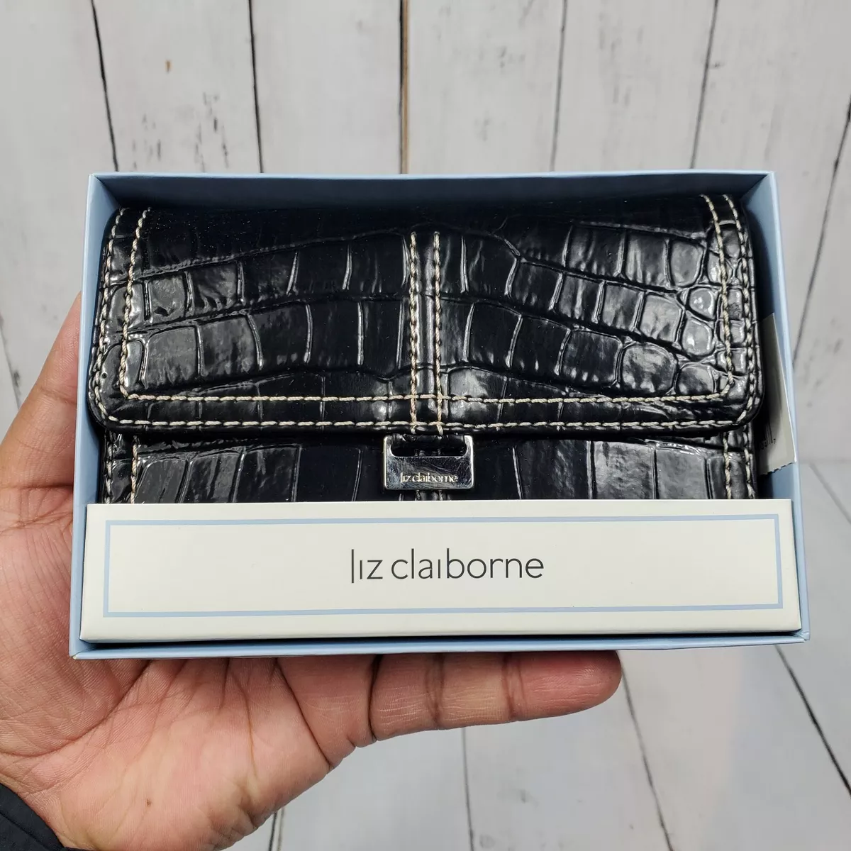 Liz claiborne wallet price list new arrivals