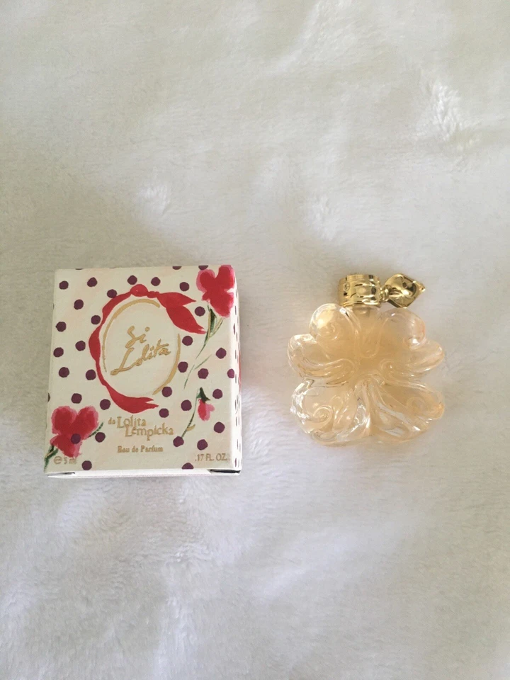 SI LOLITA de Lolita Lempicka MINI NUEVO con caja Foto 2 de 3