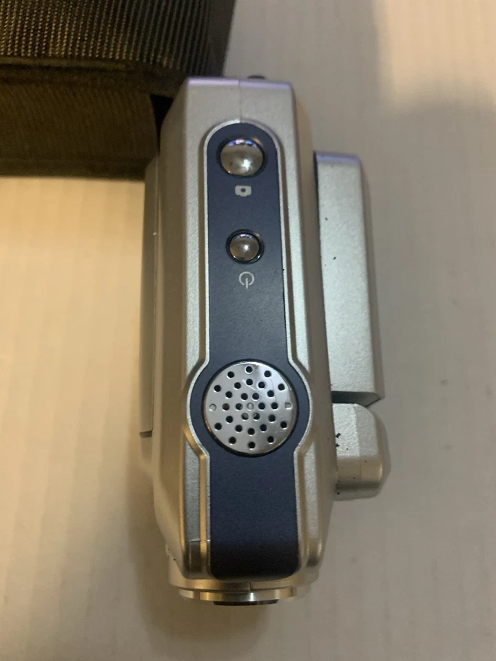 Cámara videocámara digital Aiptek IS-DV MPEG 4 reproductor de MP3 con estabilización de video Foto 4 de 4