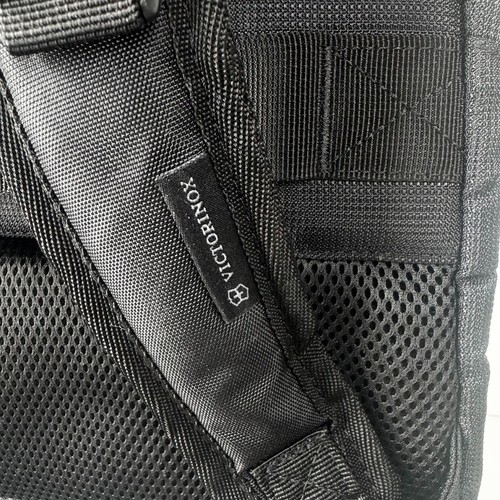 Mochila Compacta Victorinox Vx Sport EVO Multifuncional 20L con Portátil de 16 Pulgadas - Imagen 11 de 15