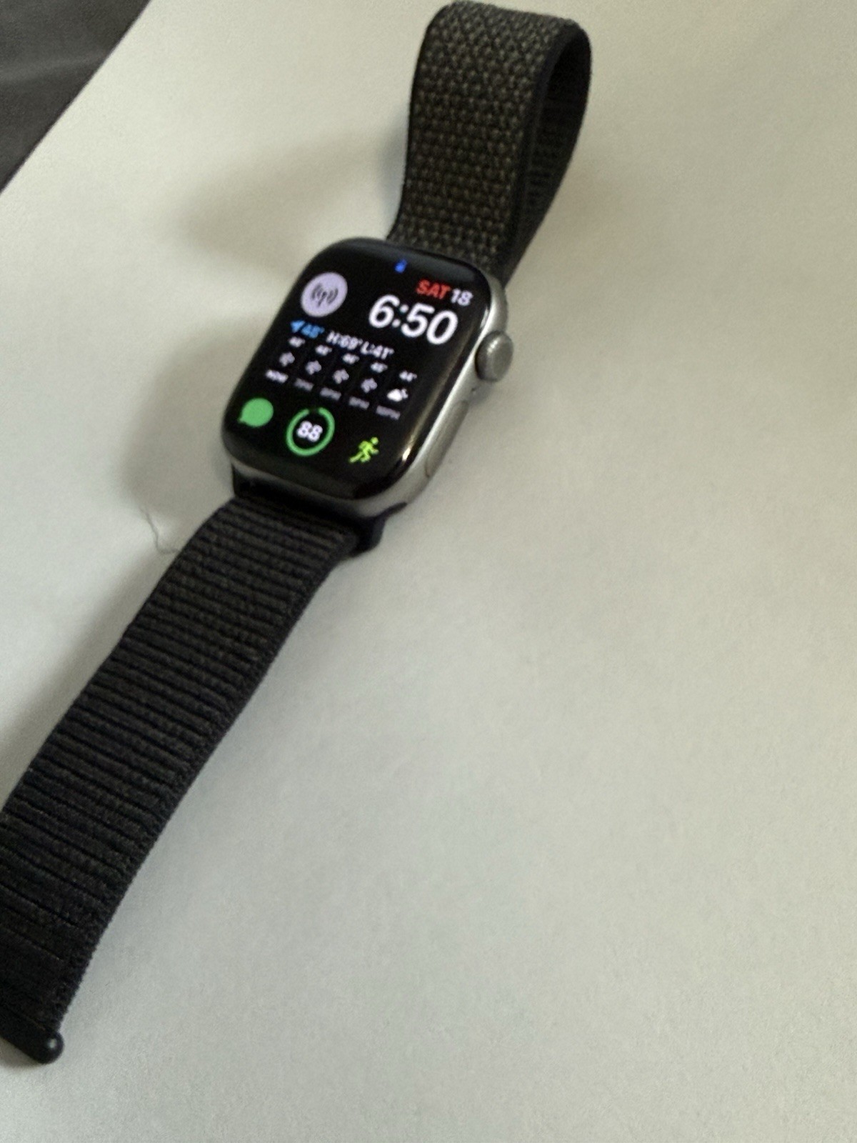Apple Watch Series 11 42mm GPS+Cellular, Space Gray Aluminum