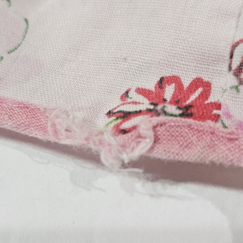 Vintage 1960s Handmade Pink Floral Apron Pocket Tie Back Ruffled Hem READ - Picture 6 of 9