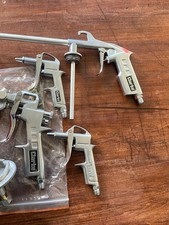Clarke  5 Piece Air Spray Guns and bottles
