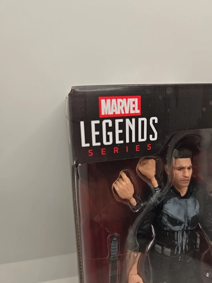 Marvel Legends Punisher Daredevil Born Again 2025 Frank Castle Disney+ Figure - image 3 of 4