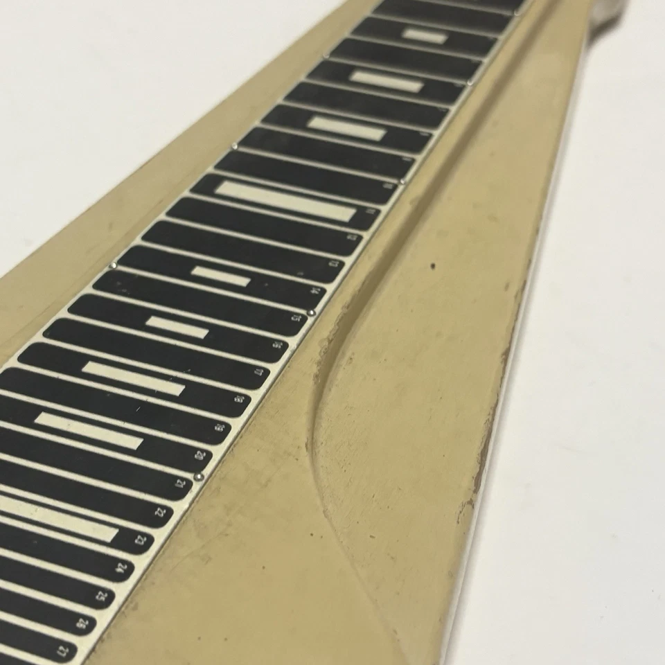 Guitarra Fender Champion Lap Steel Cuerpo Acabado Crema Primer Año 1949 RARA De Colección Foto 2 de 4