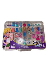 Polly Pocket Super Sporty Pack Mattel GDM18 Open Box Unused 2 Dolls 35 Outfits
