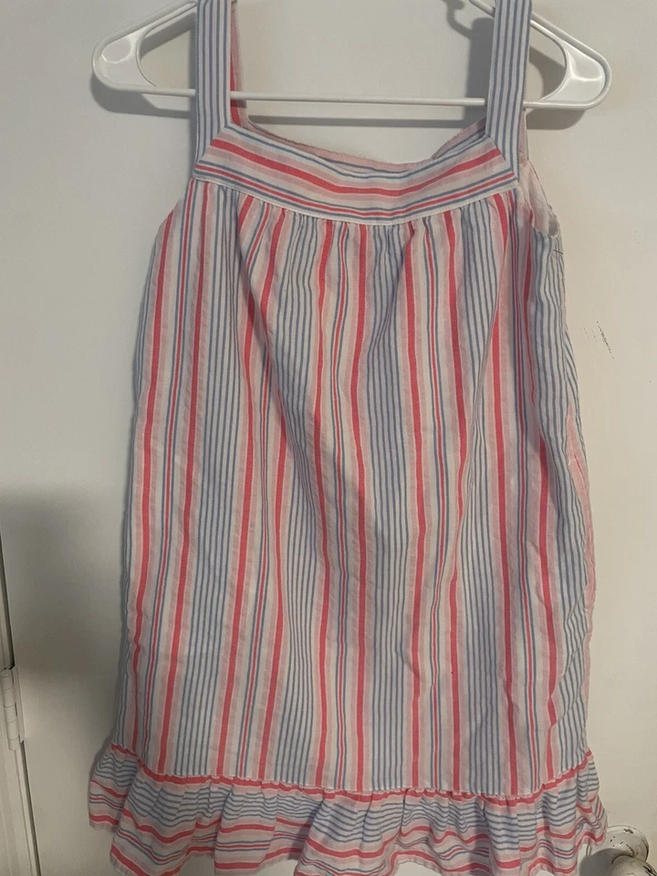 VESTIDO DE VERANO PARA NIÑAS A RAYAS FORRADO ÁBACOS VINEYARD VINES CON BOLSILLOS DOBLADILLO CON VOLANTES LG Foto 2 de 3