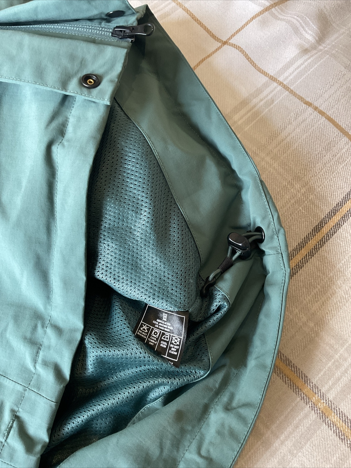 ROHAN FARNE WATERPROOF JACKET (women’s) SIZE SMALL image 6