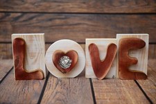 Leonberger - wooden sign "LOVE" with image of a dog, high quality Art Dog IE