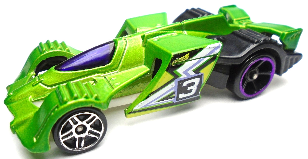 2016 HOT WHEELS EPIC FAST #3 GREEN 1:64 DIECAST 2 7/8" RACE CAR W PURPLE & WHITE