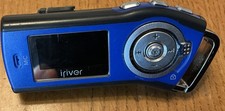 EUC iRiver T 10 Blue (1 GB) Digital MP3 Media Player Bundle Tested