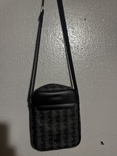 Lacoste  Hoodrich Men's Black Crossbody Bags Adjustable Strap Geometric Solid