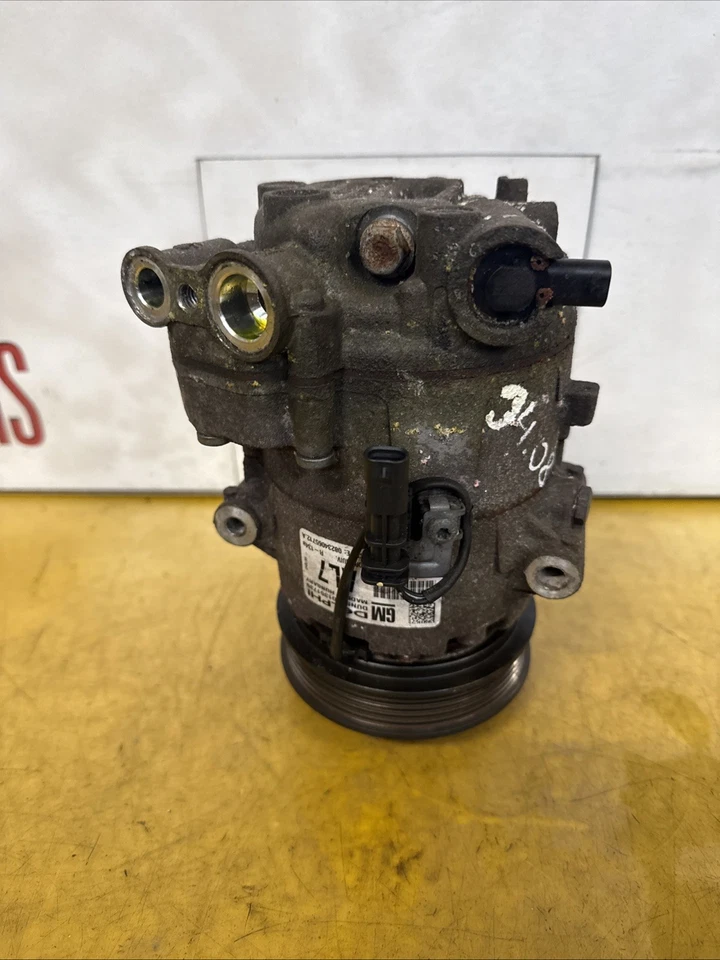 Vauxhall Astra GTC Air Con Compressor Pump AC 1.4 Petrol A14NEL 13450515 AL7 - Image 2 of 4
