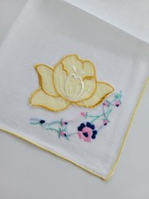 Vintage Ladies Hankie Yellow Applique Floral