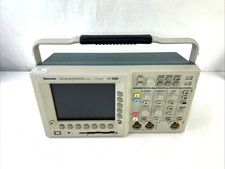 Tektronix TDS3052B 500MHz 2-Ch Digital Phosphor Oscilloscope – IMPERFECT / READ