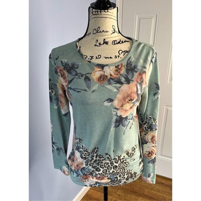 Lime & Chili Women s M Long Sleeve Floral and Animal Print Sweater Light Blue wi