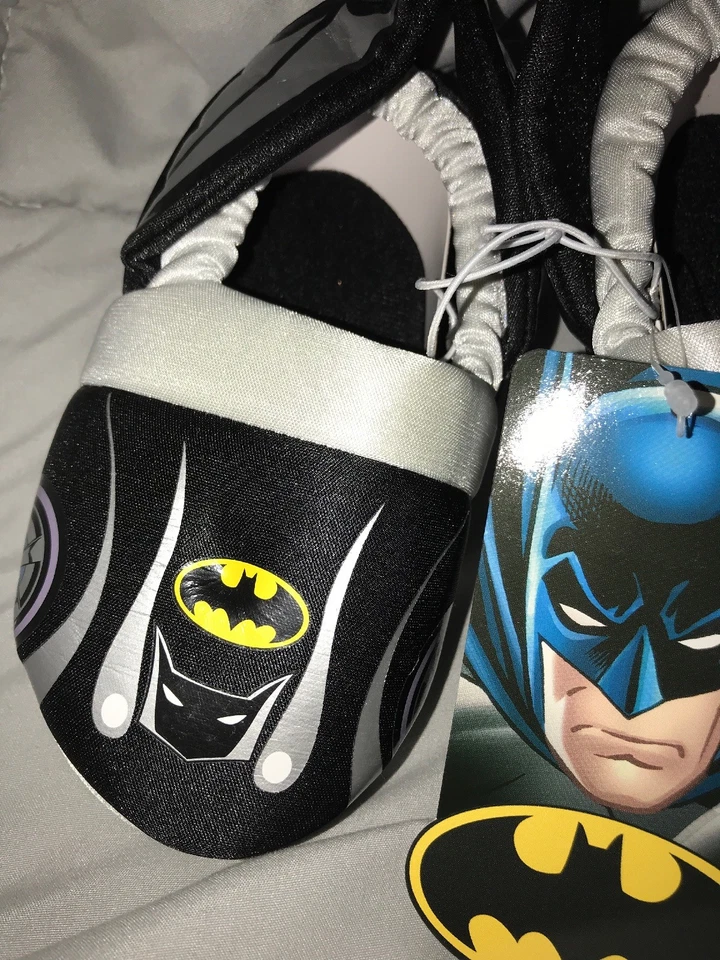 NWT Toddler Boys Batman Slippers Black & Silver M 7/ 8 Elastic Back Cool Design! - Image 2 of 4