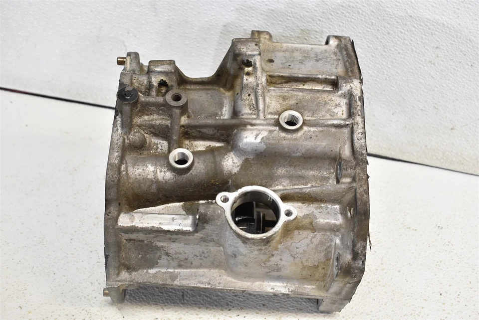 2008-2014 斯巴鲁 Impreza WRX 变速箱部件中心部分 08-14 — 第 4/4 张图片