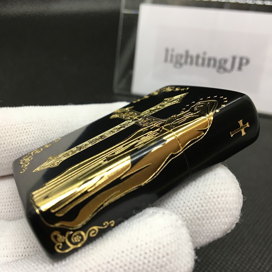 Zippo Virgin Mary Cross Maria Matte Black Gold 2 Sided Zippo Virgin Mary Cross Maria Matte Black Gold 2 Sided