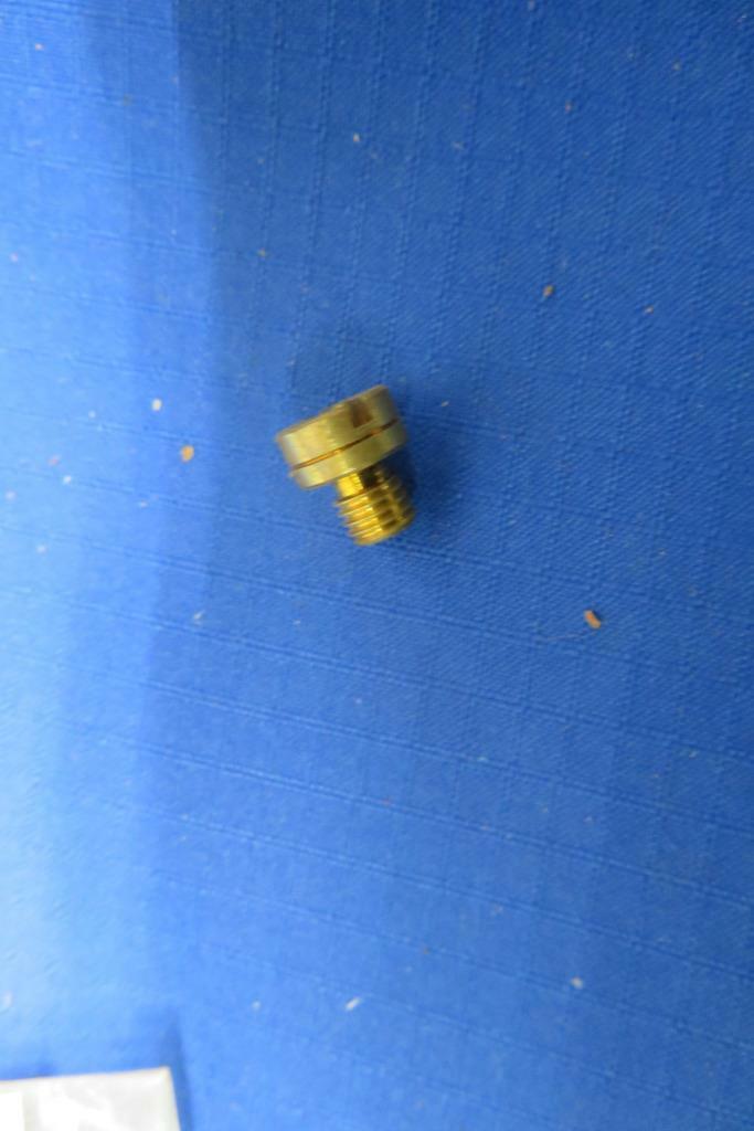 NOS Kawasaki Main Jet #120R KZ900 F8 F9 F11 KX80 1971-99 # 92063