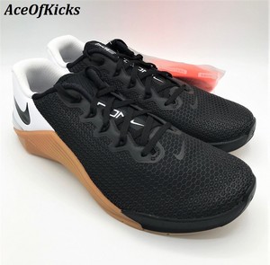 nike metcon 5 black white gum