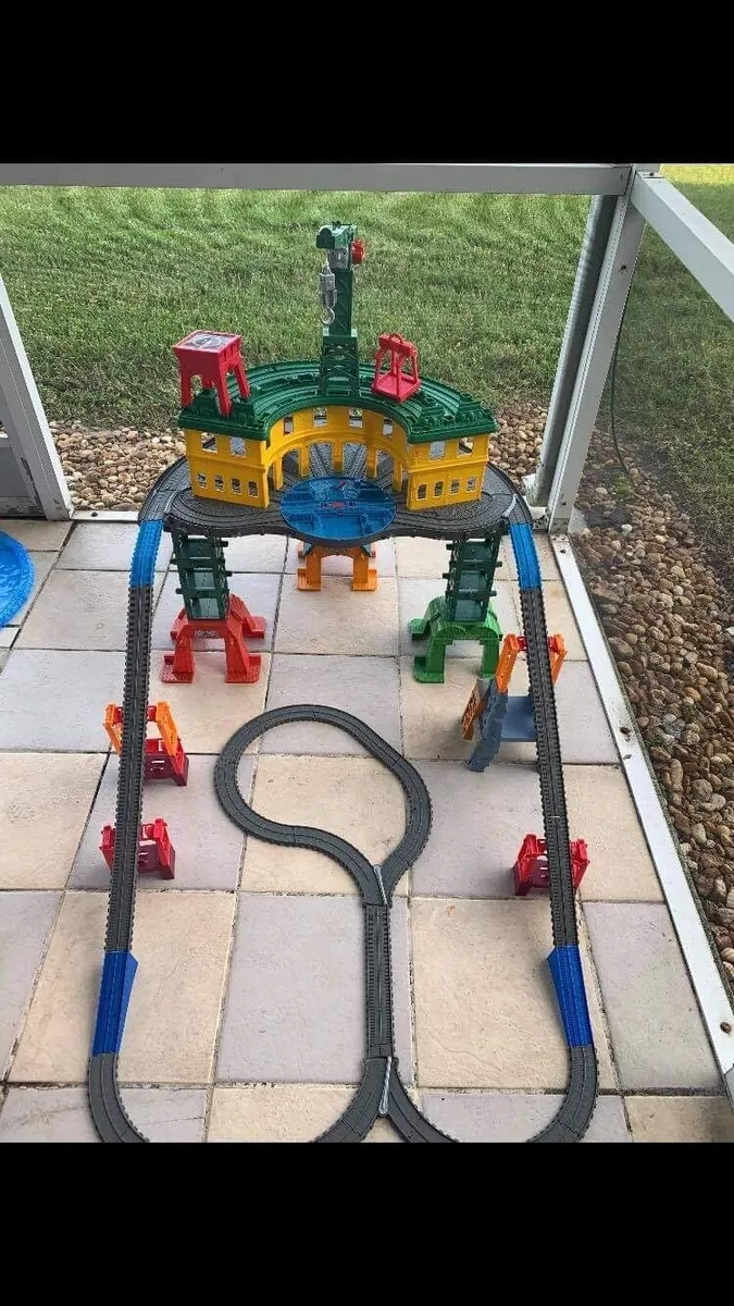 Fisher Price Thomas Friends Super Station FGR22
