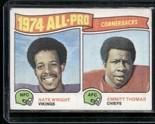 1975 Topps #220 1974 All-Pro Cornerbacks (Nate Wright / Emmitt Thomas)