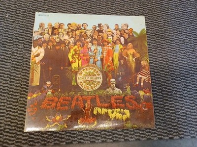 12'' Vinyl-LP    BEATLES - St. Pepper's Lonely Hearts Club Band    2 C 066-04177